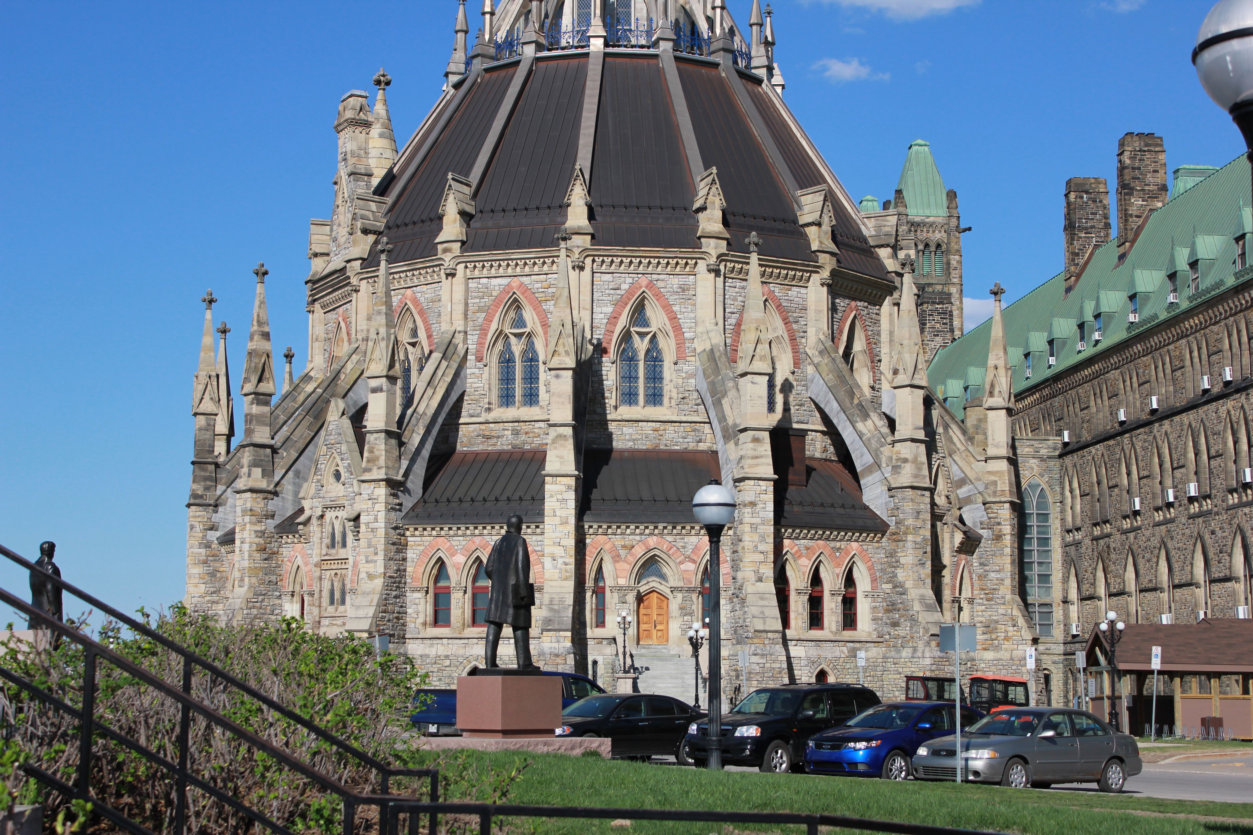 Library Parliament (Alex Ohan Alex Ohan / Pexels)